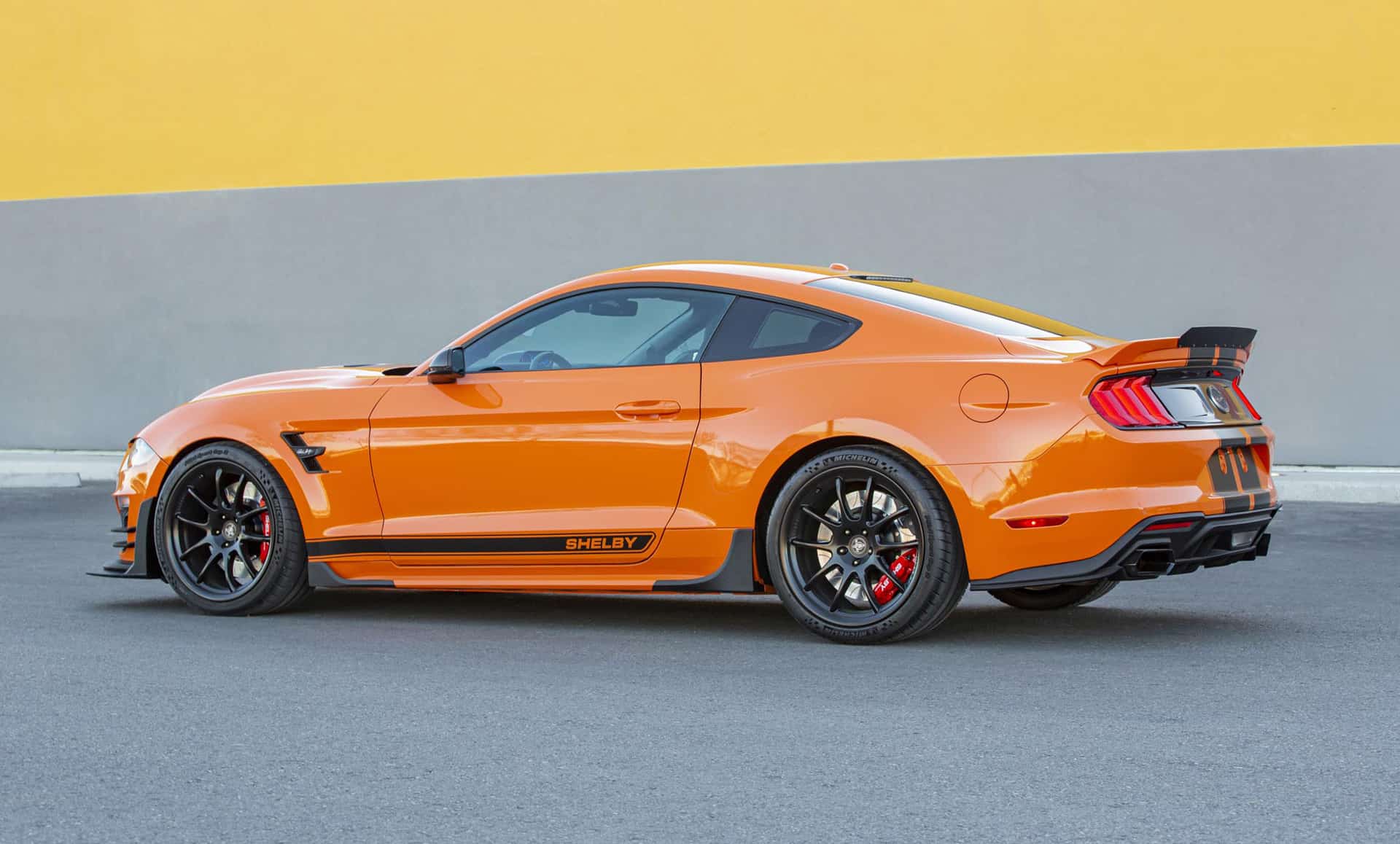 SpeedTwtich.com - Shelby Signature Series Mustang