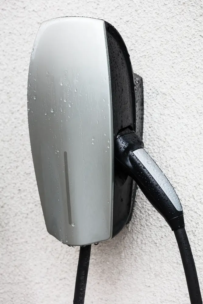 Wet Wall Charger